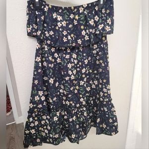NWOT Multicolor Daisy Strapless Dress